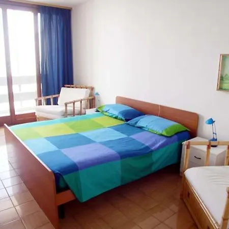 Apartment Zipser Ii