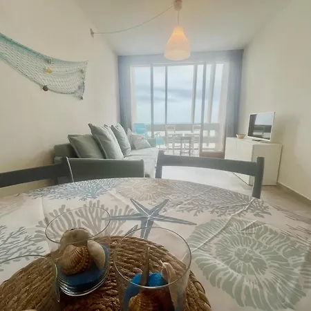 Zipser Ii Apartment