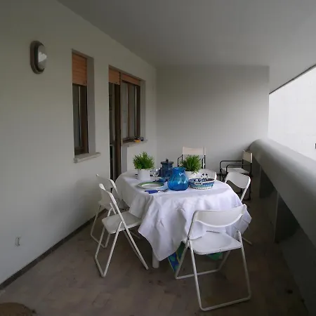 Zipser Ii Apartment