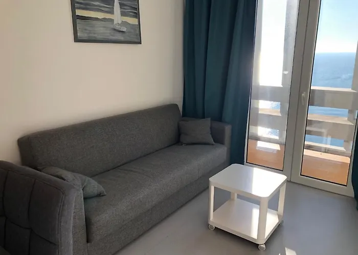 Zipser Ii Apartment *